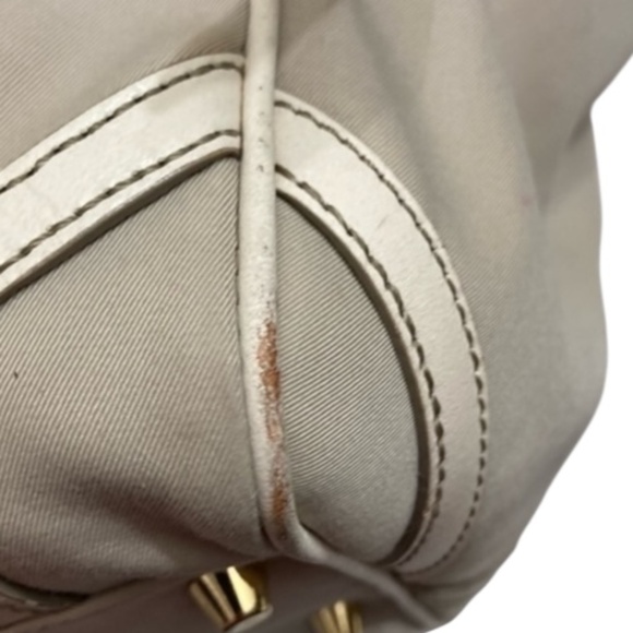 Burberry Canterbury tote bag in khaki and white leather - Picture 6 of 13